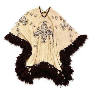 💖 HEART 💖 Vintage Llama Wool South American Ecuador Tassel Fringe Poncho
